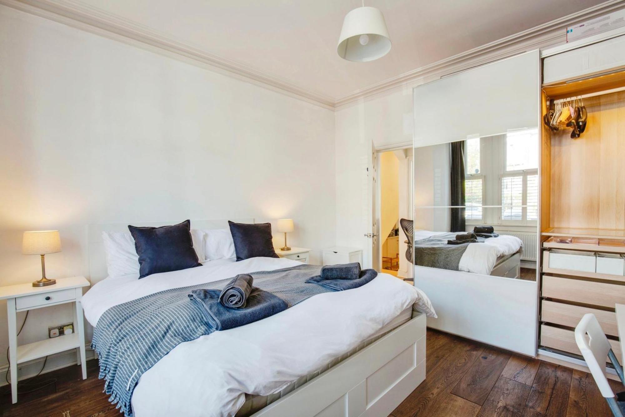 לונדון Lovely 2 Bedroom Ground Floor Flat With Garden. מראה חיצוני תמונה